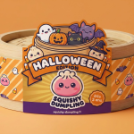 Halloween — Squishy Dumpling in seiner Bambusoptik-Dämpfkörbchen-Box
