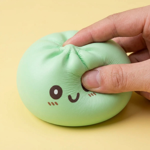 Green Dumpling Squishy Jumbo XXL — slow-rise Effekt, der Schaum federt langsam zurück